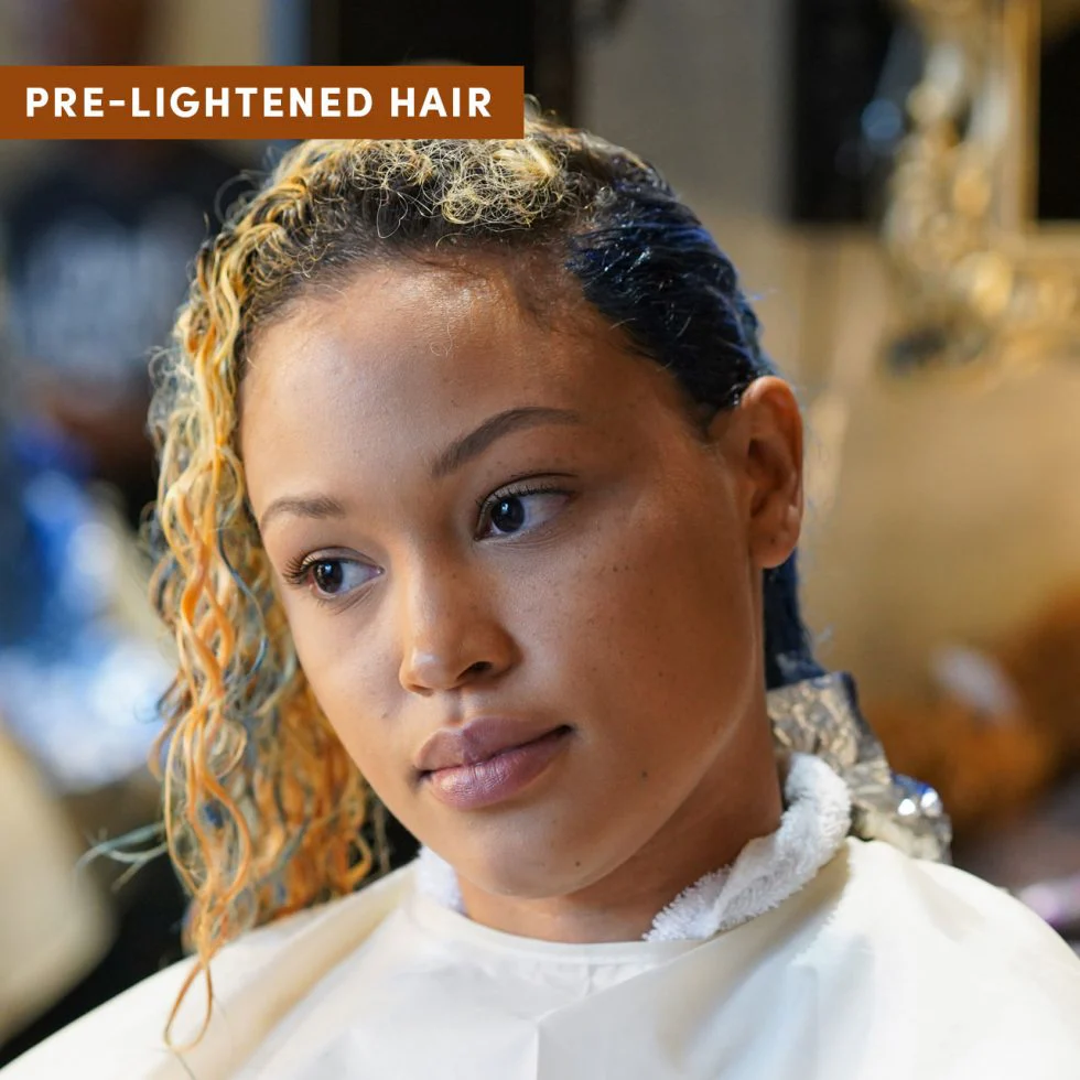 Hydrating Color Boost Semi-Permanent Indigo Blue Hair Dye - Image 4