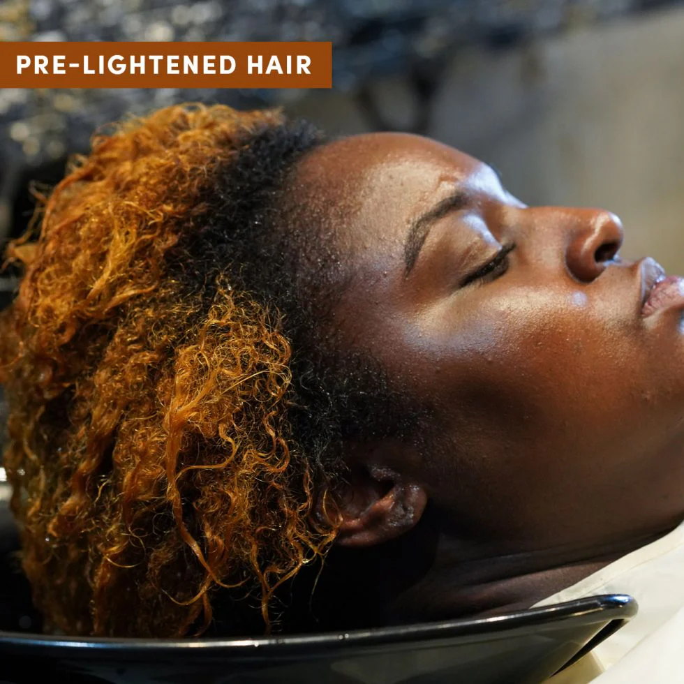 Hydrating Color Boost Semi-Permanent Light Golden Copper Hair Dye - Image 4